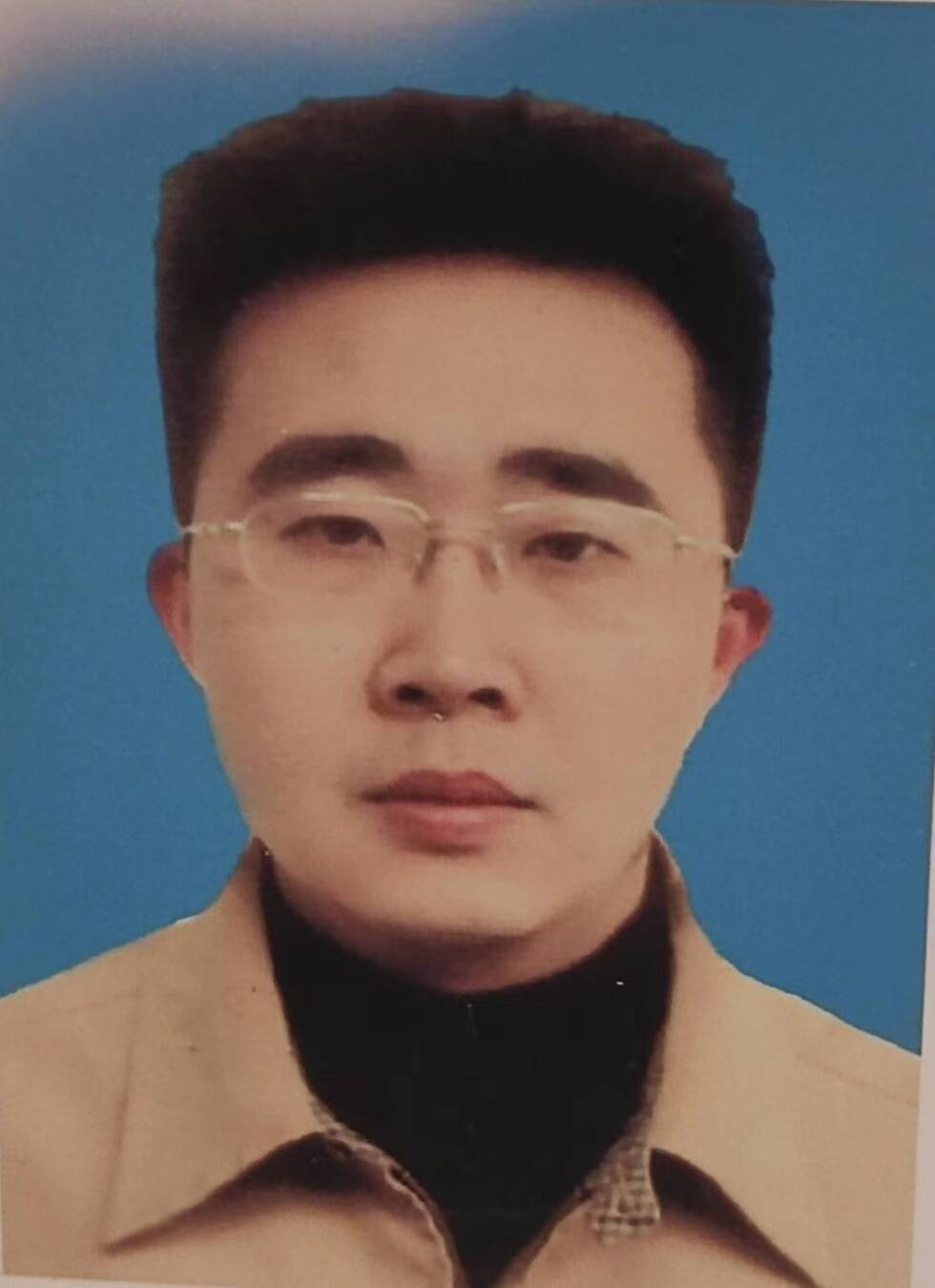 张骏